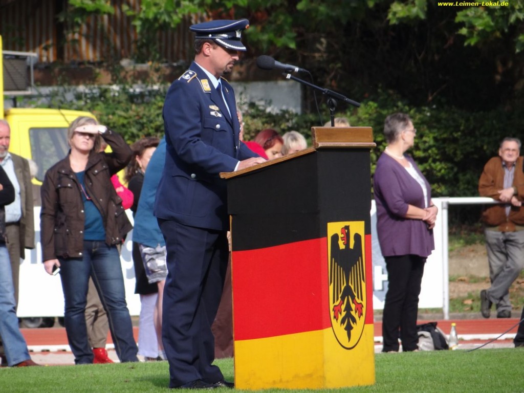 Bundeswehr Feierliches Gel Bnis Und Vereidigung Von Rekruten In Leimen