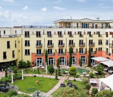 Hotel Villa Toskana & DRK: Blutspendeaufruf „Herzblut statt Weihnachtsgeschenke“