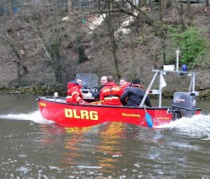 DLRG bereitete sich auf Wassersportsaison vor – „Henrik“ wieder einsatzbereit