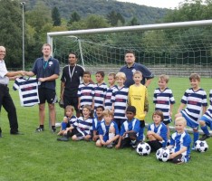 VfB F-Jugend in neuen Trikots