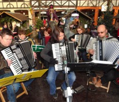 Impressionen vom Leimener Weihnachtsmarkt – von Friedrich-Wilhem Uthe
