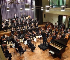 SAP-Sinfonieorchester – Benefizkonzert: Phantastische Musik bei mäßigem Besuch aber hoher Spendenbereitschaft