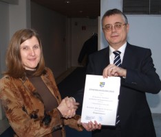 Claudia Felden legt Amtseid ab