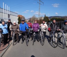 Senioren-Radfahren bei Kaiserwetter