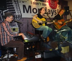 Spitzenmäßige Uwe Janssens „I don´t like Mondays“ Session & EP-Release Party