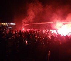 Sandhausen feiert den Aufstieg in die 2. Liga. Das Frühlingsfest wurde zum Aufstiegsfest! Von Friedrich-Wilhem Uthe