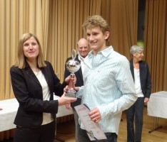 Sportlerehrung in Leimen: Denis Sommer Sportler des Jahres