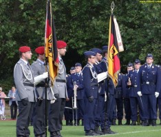 Bundeswehr: Feierliches Gelöbnis und Vereidigung von Rekruten in Leimen