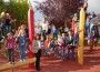 Schlossbergschule weihte neuen Spielplatz ein und dankte Förderverein und Sponsoren