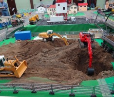 Großbaustelle „Weidweg“: Massiver Maschineneinsatz am Wochenende