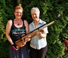 SGL-Damen bei Landesmeisterschaft „Luftgewehr aufgelegt“