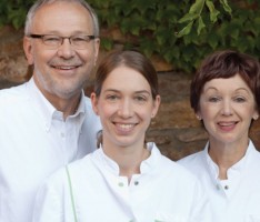 Turm-Apotheke präsentiert sich frisch renoviert zur Kerwe