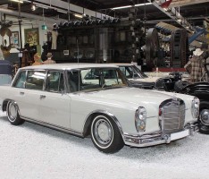 Ein Automobil wie ein Denkmal