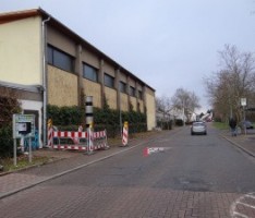 Neuer stationärer Blitzer vor der Aegidiushalle in St. Ilgen