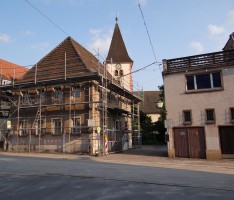 Das Michaelishaus in Leimen wird abgerissen – Sogar das Gerüst ist abbruchreif