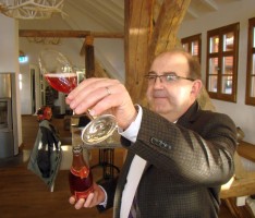Team Landgut Lingental verstärkt sich mit Sommelier Christophe Gamblin