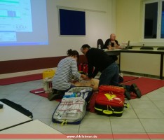 Reanimationstraining beim DRK Leimen