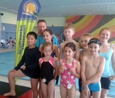 Zahlreiche Medaillen für Neptun Minis beim Nachwuchs-Schwimmfest in Heddesheim