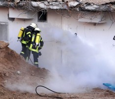 Rathaus-Neubau: „Versteckter Brand“ in Dehnungsfuge – Feuerwehr löschte mit CO2