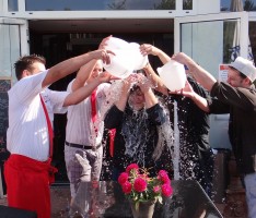 ALS Ice Bucket Challenge erreicht die Region: Fody’s Leimen massiv betroffen