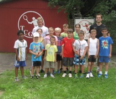 Ferienprogramm beim TC Rot-Weiß Gauangelloch