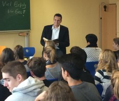 MdL Schmidt-Eisenlohr liest beim Bundesweiten Vorlesetag