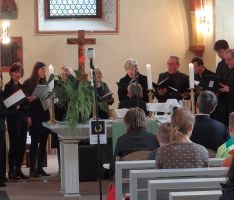 Ev. Gottesdienst erinnerte an C. Führer: „Keine Gewalt“ brachte am Ende die Wende