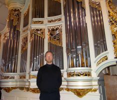 Kai Krakenberg spielte in der Maurituskirche Leimen
