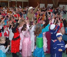 Aschermittwoch: Fasching und fünfte Jahreszeit ex – Nur ein Hering geht noch