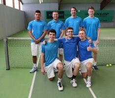 Herrenmannschaft des TC BW Leimen gewinnt Bezirksmeistertitel
