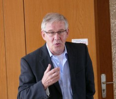Trickbetrug-, Diebstahl und Haustürgeschäfte – Polizei informierte Senioren in Dilje