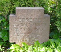 Kriegsgräber auf dem Leimener Bergfriedhof – Dokumentation erinnert an Kriegstote