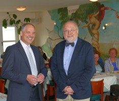 Kirchenpresse unter Druck: Konradsblatt-Chefredakteur Nientiedt bei Lunch & Spirit