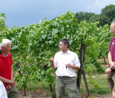 Das Weingut Bauer präsentierte den Dachsbuckel am Tag der offenen Tür