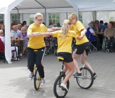 Gartenfest in Leimens Dr.-Ulla-Schirmer-Haus mit vielfältigem Unterhaltungsprogramm