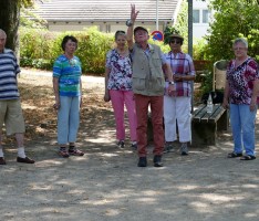 Senioren-Boulespieler trotzten der Hitze im Menzerpark