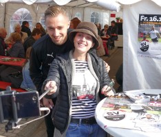 Selfie- und Autogrammstunde mit SV Sandhausen Profis auf der Kerwe