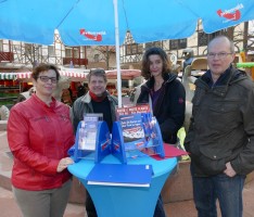 AfD sammelte Unterstützer-Unterschriften für Landtagswahl auf Wochenmarkt