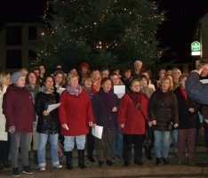 Liederkranz Sandhausen sang auf Weihnachtsmarkt