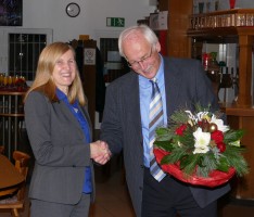 Weihnachtsfeier des Leimener Gemeinderats: Rathaus-Umzug und Wahlen als Themen