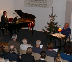 Gelungene Mischung: Sandhäuser Mundart & Klaviermusik in der alten Synagoge
