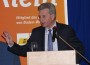 Neujahrsempfang der CDU Sandhausen: Günther Oettinger trug sich ins Golde Buch ein