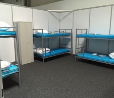 Migration: Hallenkomplex im Gewerbegebiet in Sinsheim wird nächste Woche belegt