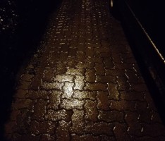 Massiver Eisregen verwandelte Straßen in Eisbahnen – Vorsicht in Höhenlagen