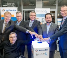 High-Speed-Netz: Erstes Unternehmen an Glasfasernetz angeschlossen