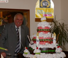 „Musik im Blut“ – Stadtteilverein St. Ilgen gratuliert Rudi Sailer zum Jubiläum