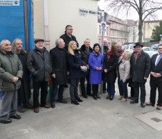 Ehrenbürgerin wird Namenspatin: „Helene-Weber-Weg“ am neuen Rathaus eingeweiht