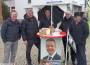 Samstagmorgen, kühl und regnerisch: Straßenwahlkampf in Gauangelloch und Dilje