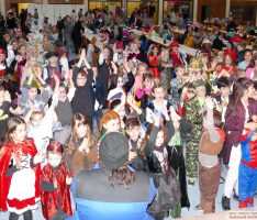 An Fasching hatten Jung und Alt Spaß: VSG Kinderfasching und Seniorentanz