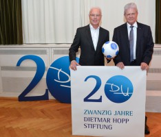 Festakt in Leimen: 20 Jahre Dietmar Hopp Stiftung – 500 Mio. € für den guten Zweck